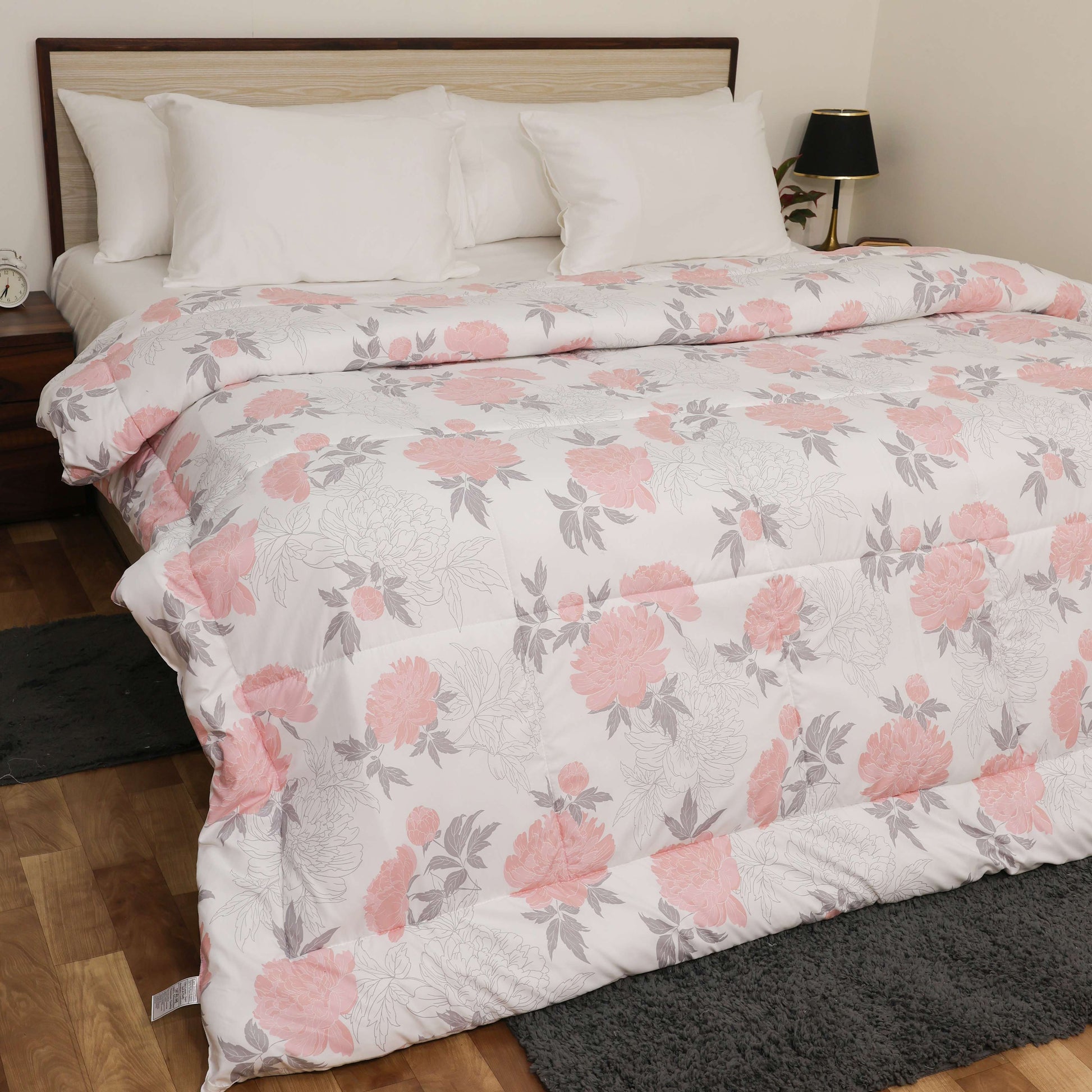 Premium Microfiber Duvet Cover Set | Soft, Durable, Wrinkle-Resistant & Easy-Care Bedding (Blush Petals)