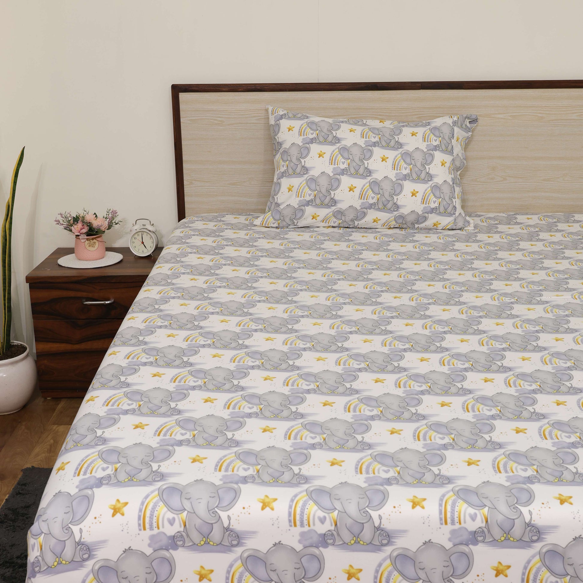 Super Soft Microfiber Fitted Bedsheet | All-Round Elastic | 10-Inch Deep Pocket | Fade, Stain & Wrinkle Resistant | 2 Pillow Covers (Rainbow Safari Print)