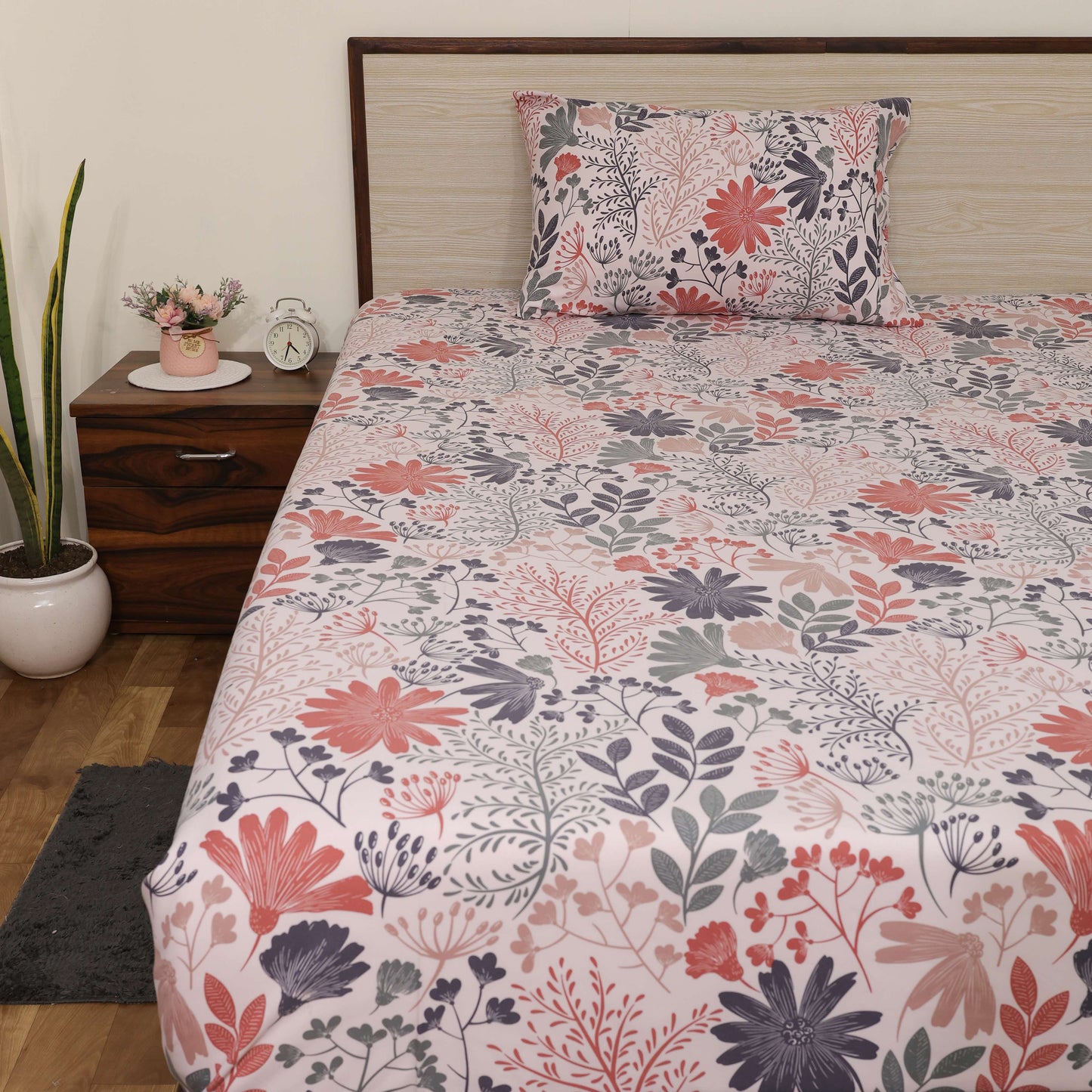 Luxury 1800 Brushed Microfiber 4PCs Printed Bedsheet chadar Set - Soft and Breathable - 1 Flat Sheet, 1 Fitted Sheet with 2 Pillow Cover - 10" Drop (Wild Flowers Print)