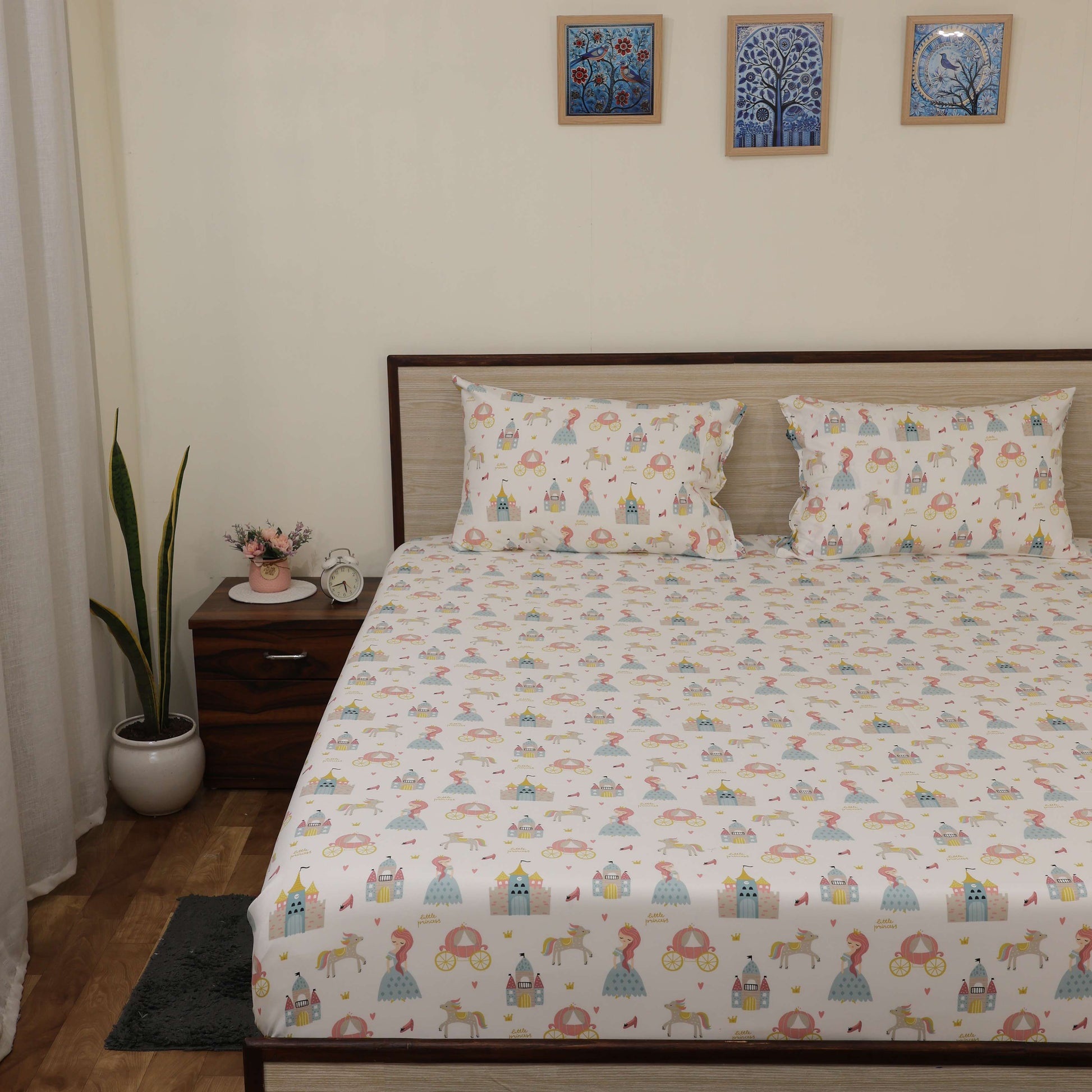 Premium Printed Microfiber All Round Elastic Fitted Bedsheet only| 10 Inch Deep Pocket | Wrinkel Free Bed Cover (Little Princess Print)