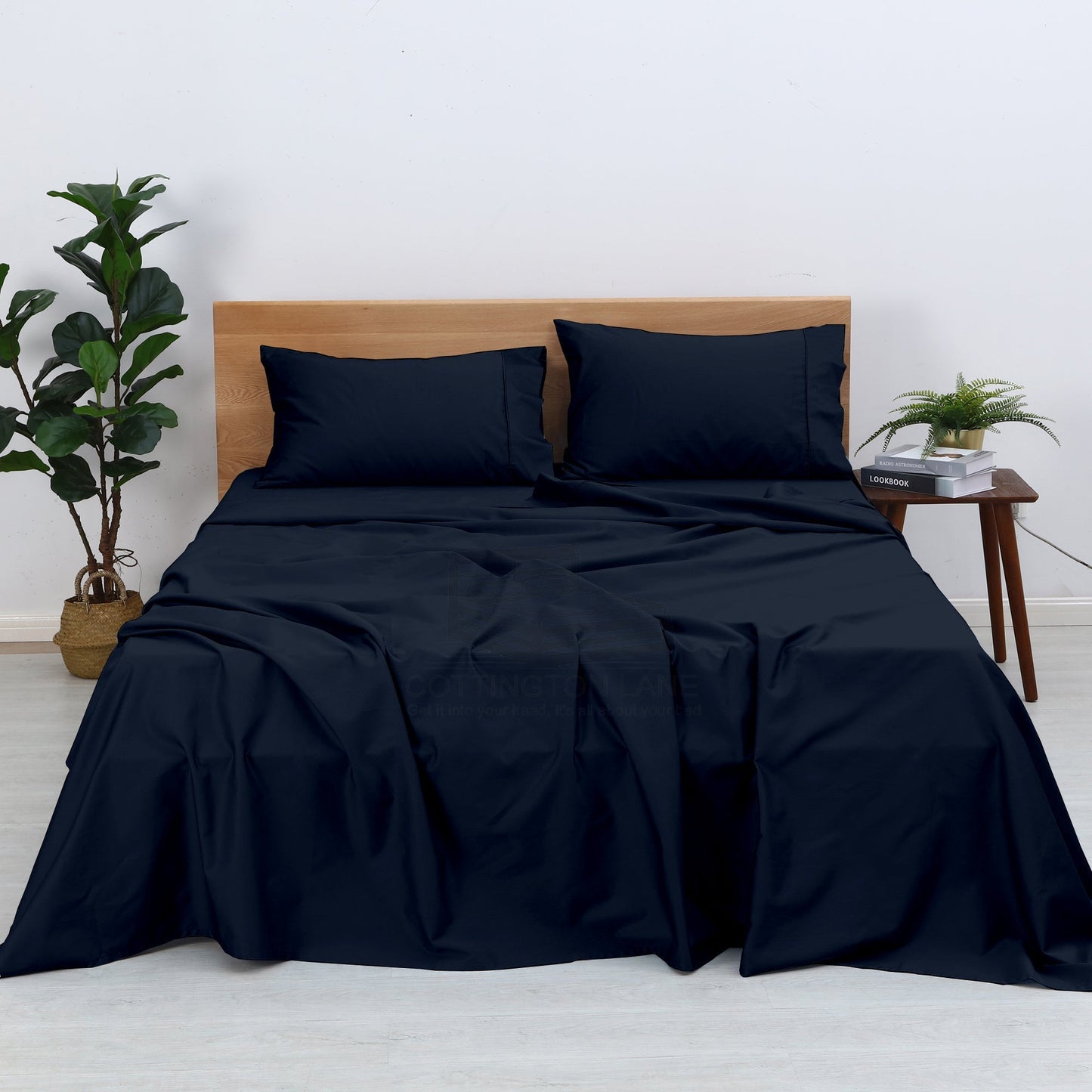 4 Piece Premium Sheet Set - 100% Egyptian Cotton - Soft & Cooling Luxury Hotel Sheets - Navy Blue