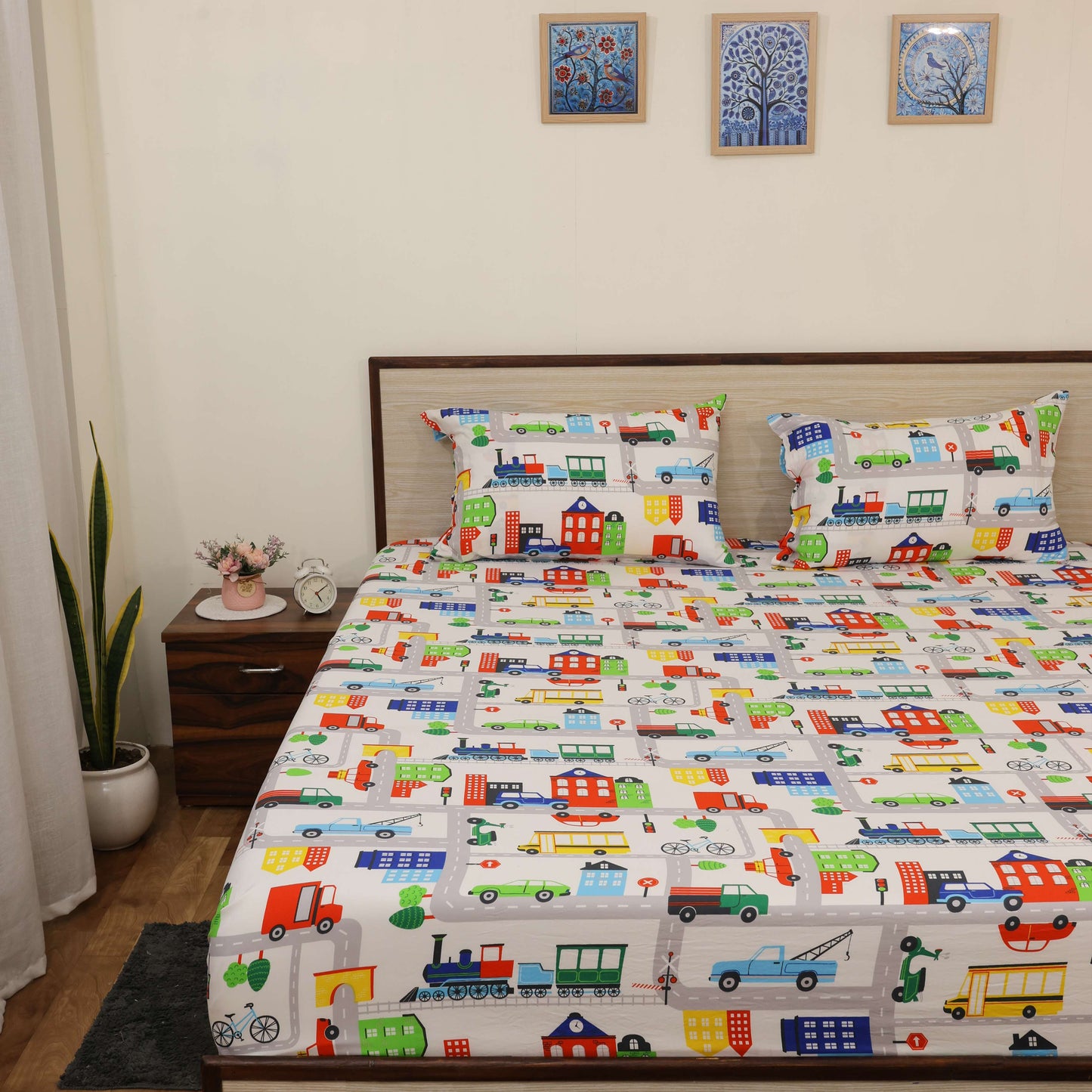 Super Soft Microfiber Fitted Bedsheet | All-Round Elastic | 10-Inch Deep Pocket | Fade, Stain & Wrinkle Resistant | 2 Pillow Covers (City Traffic Print)