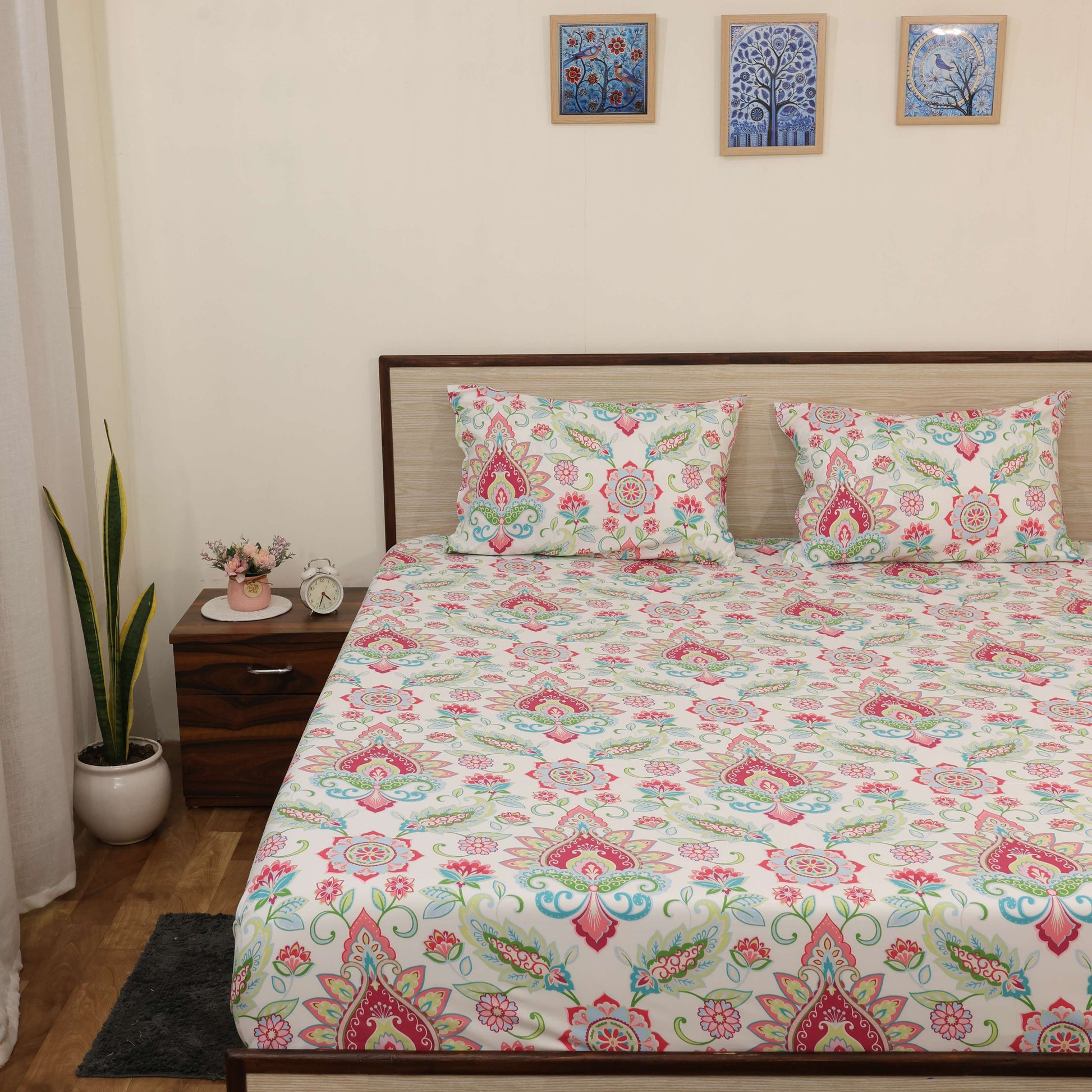 Luxury 1800 Brushed Microfiber 4PCs Printed Bedsheet chadar Set - Soft and Breathable - 1 Flat Sheet, 1 Fitted Sheet with 2 Pillow Cover - 10" Drop (Teja Print)