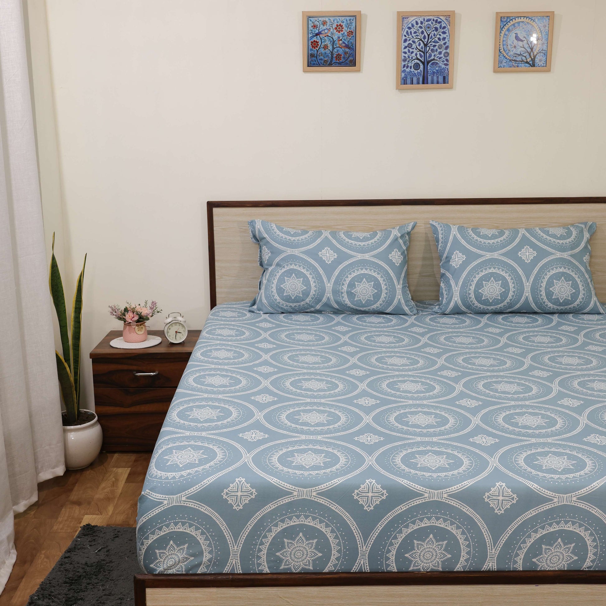 Super Soft Microfiber Fitted Bedsheet | All-Round Elastic | 10-Inch Deep Pocket | Fade, Stain & Wrinkle Resistant | 2 Pillow Covers (Jaipuri Jewel Print)