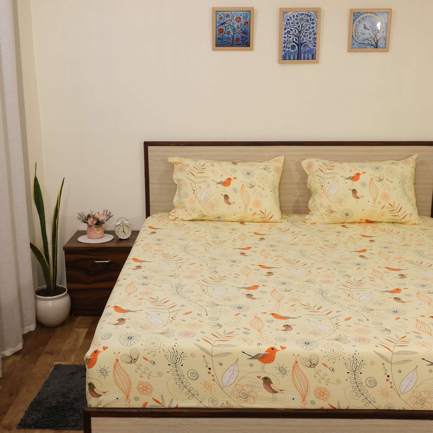 Luxury 1800 Brushed Microfiber 4PCs Printed Bedsheet chadar Set - Soft and Breathable - 1 Flat Sheet, 1 Fitted Sheet with 2 Pillow Cover - 10" Drop (Birdsong Bliss Print)